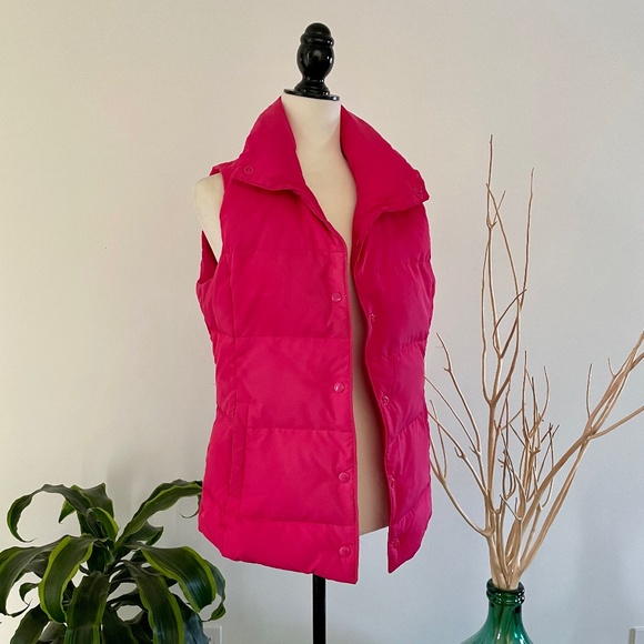 *SOLD* Down Filled Pink Puffer Vest - Sz S - Picture 1 of 10